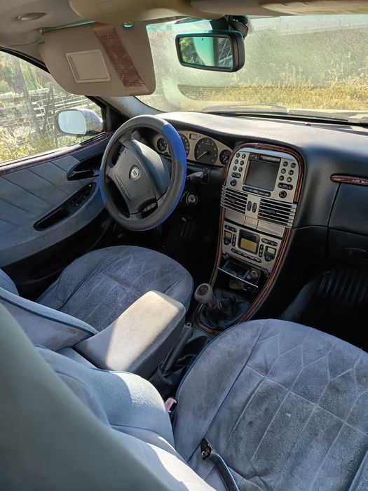 Lancia lybra usado