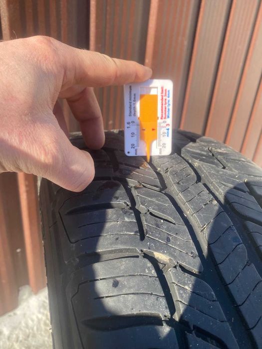 BF Goodrich 215-55-17 шини, резина.