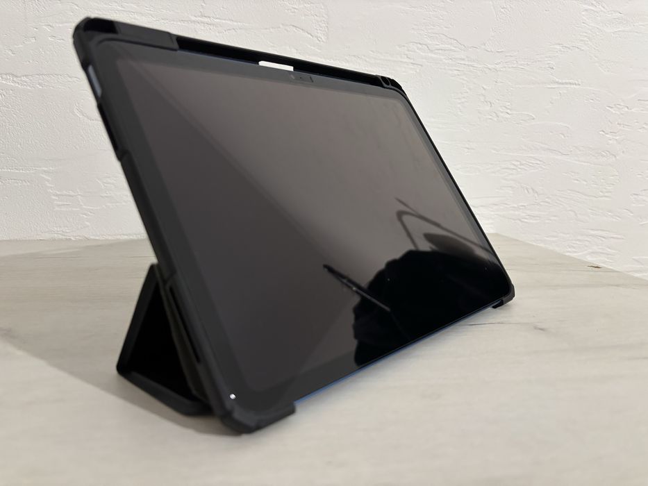 Apple IPad 10.9 64 gb wifi