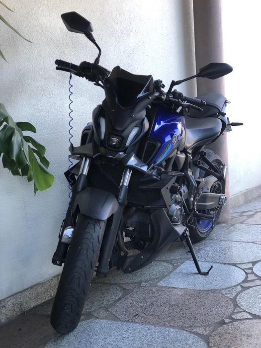 Troco por Honda CBR650r com possibilidade de ajuste de diferenca .