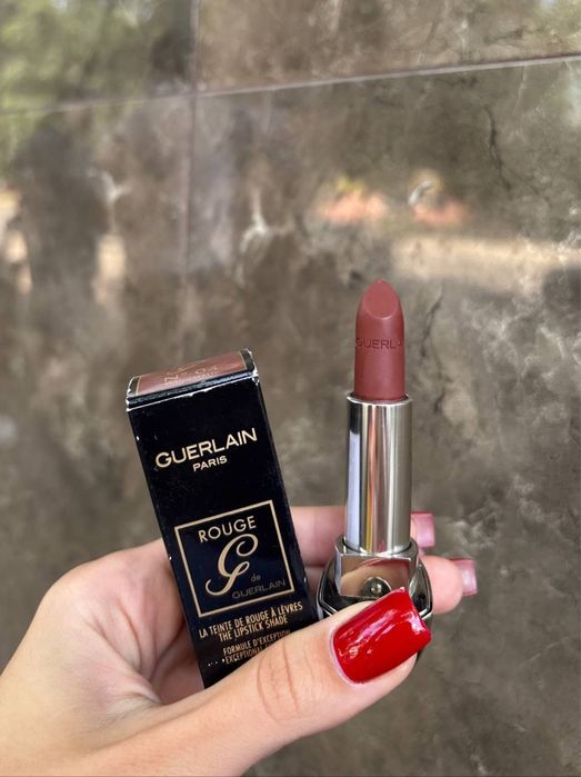 Розпродаж помад guerlain rouge g