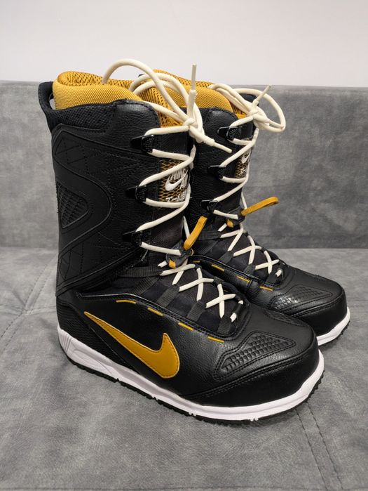 Buty snowboardowe Nike Kaiju 42 stan bardzo dobry