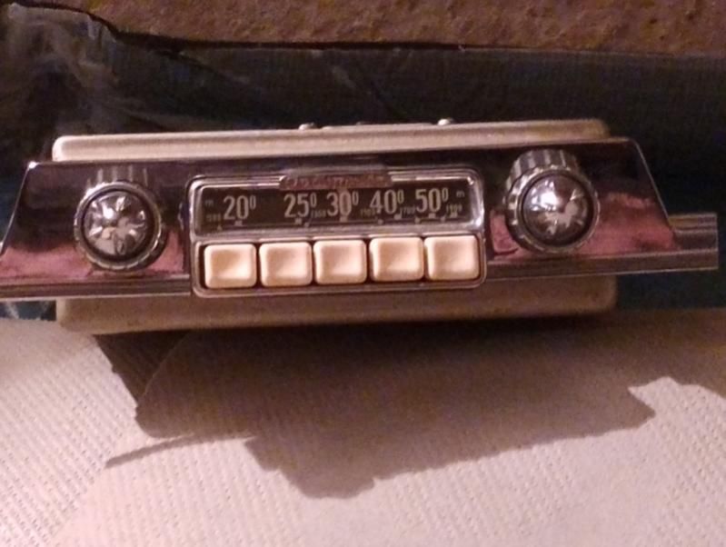 Sprzedam radio lampowe