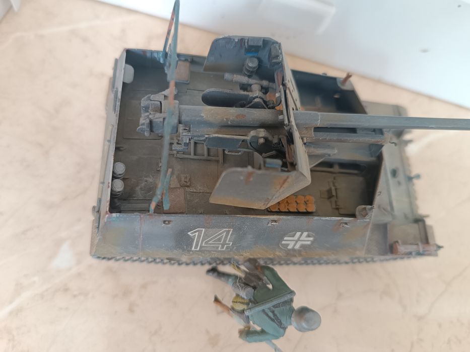 Танк мардер масштаб 1:35 модель стендовая