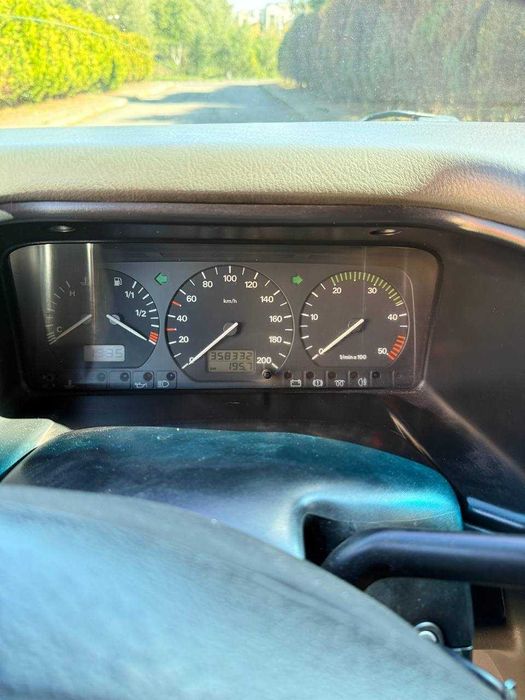 Volkswagen t4 Caravelle 2.5 tdi 75 кВт 1998