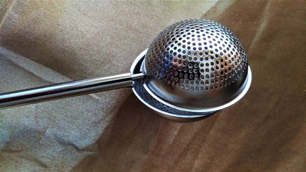 Coador de chá em inox