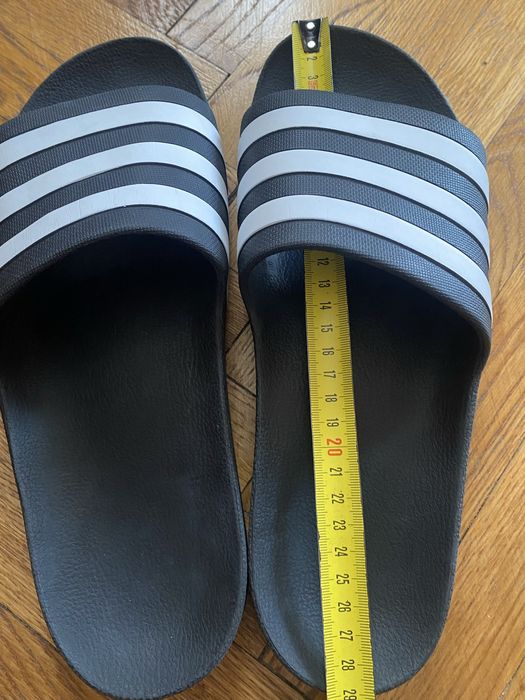Чоловічі шльопаці Adidas,44,5 розмір