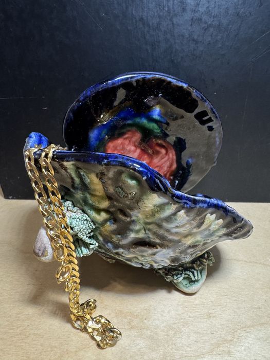 Ostra Escultura em faiança das Caldas