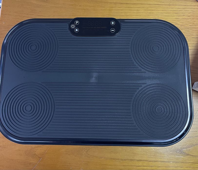 Vibrating Platform440667537765181440