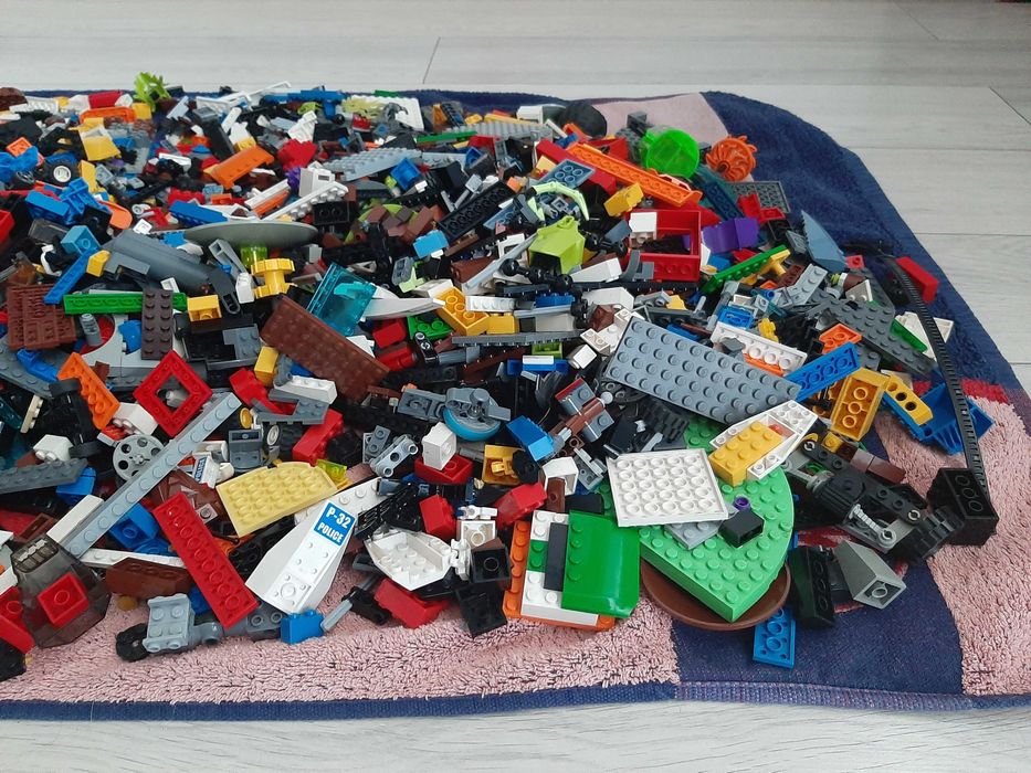 Mix klocków LEGO 3 KG zapraszam