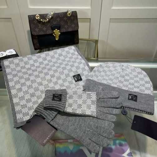 Komplet zestaw szalik czapka Louis Vuitton 248717