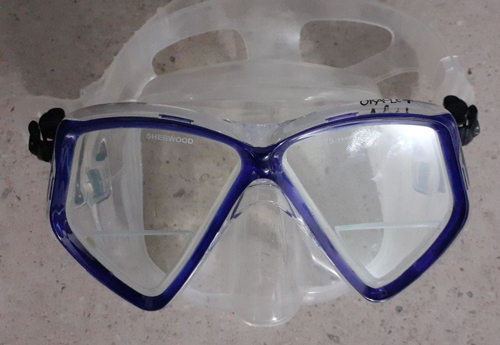 Máscara de mergulho graduada