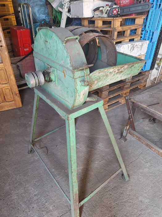 Szrutownik/rozbijak do zboża