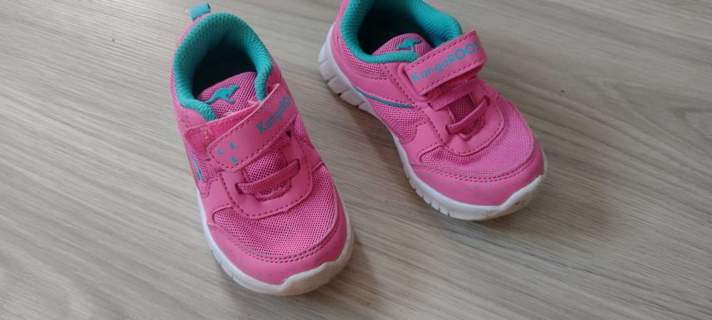 Buty sportowe kangaroos 23 dziewczęce super stan