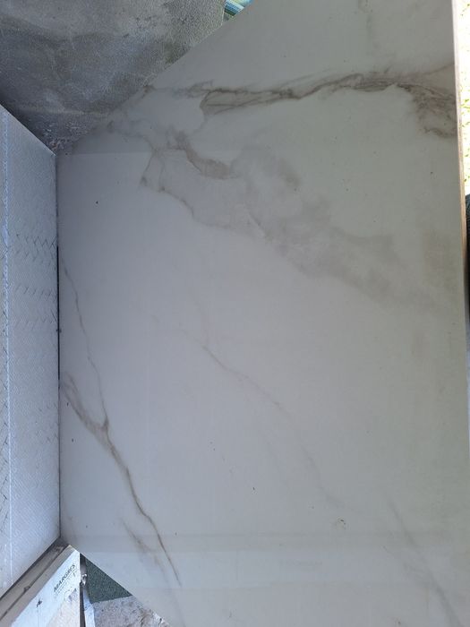 Margres calacata 90x90
