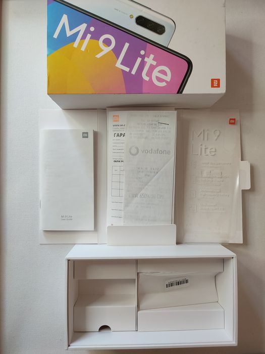 Xiaomi Mi 9 lite, 6/64Gb