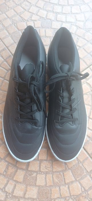 Kipsta halówki BUTY r.43