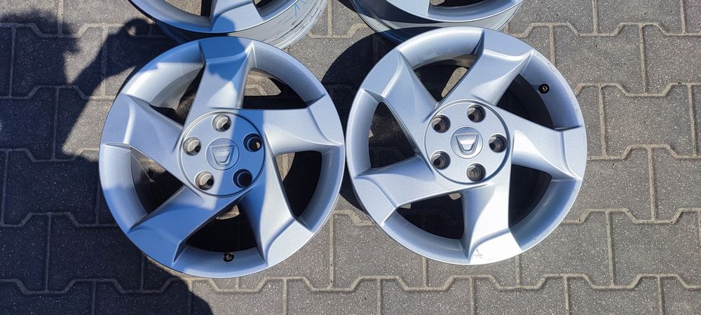 Felgi Dacia 16' 5x114.3 6.5J ET50