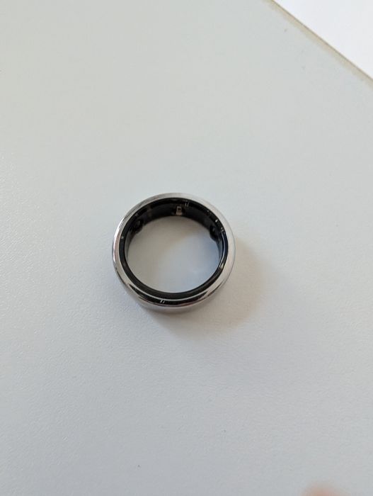 Oura Ring Gen 3 11 Silver (Bom estado / com carregador)