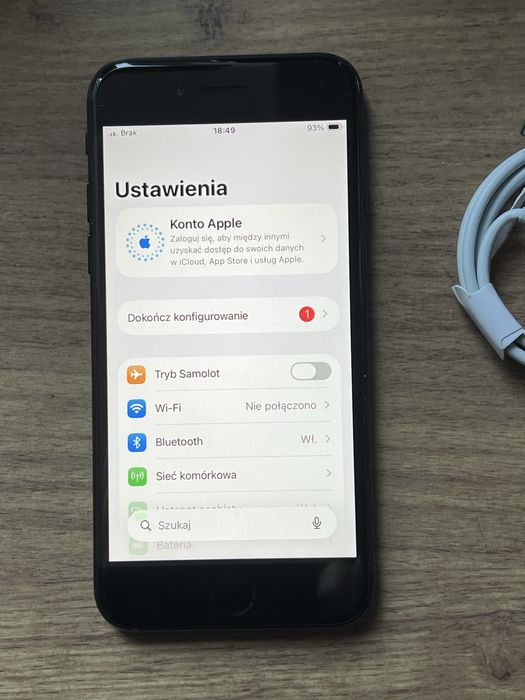 Iphone se 128gb, bateria 98%. Kabel w zestawie! Dobry stan