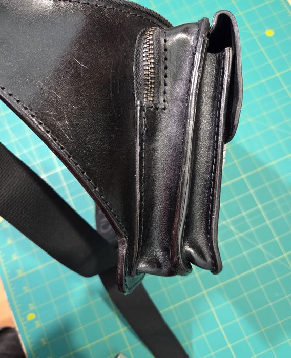 Чоловіча сумка бананка з натуральної шкіри