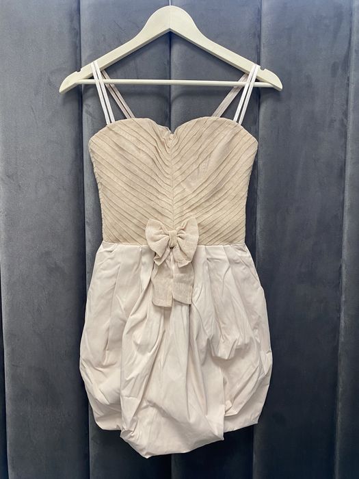 Sukienka Beżowa Elisabetta Franchi XS