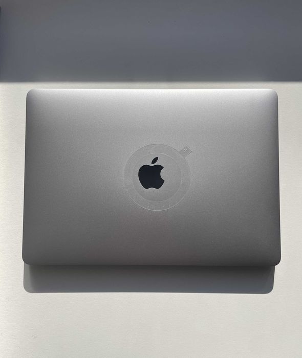 Macbook Air M1 гарантия Apple Care + до 15.08.2026 Цена 500 $