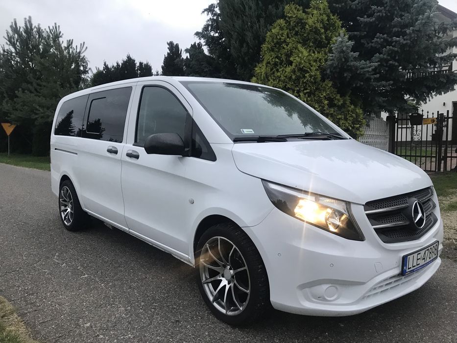 Wynajem busa Mercedes Vito