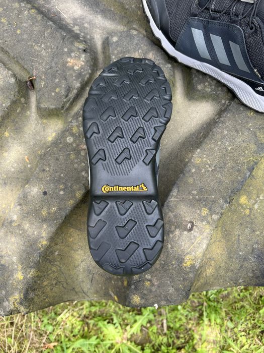 Adidas Terrex б/у у хорошому стані