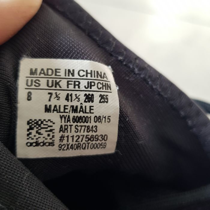 Adidas   r 41 1/3