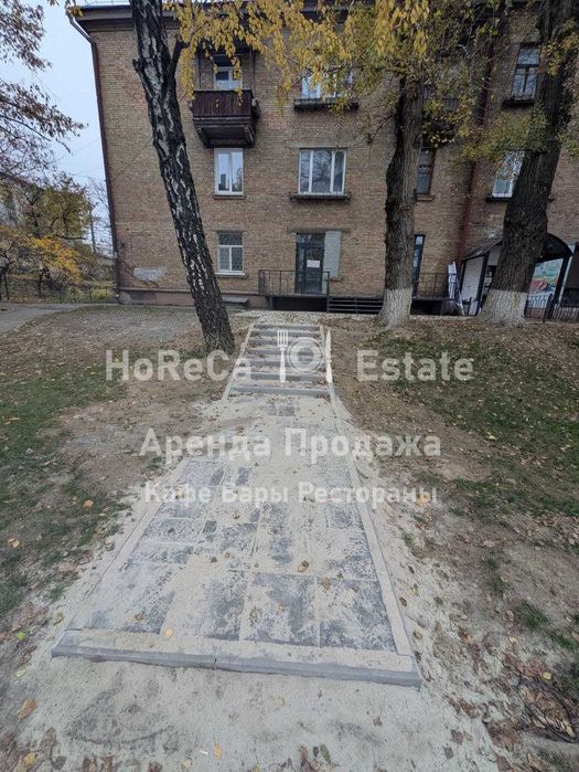 Аренда. Фасад. 1эт. 17.7м2. Помещение. пр-т. Науки 59.