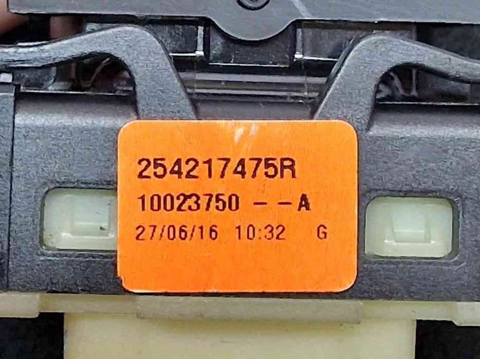 Comando / Botão / Interruptor Vidros Frente Direito 254217475R - RENAULT KANGOO