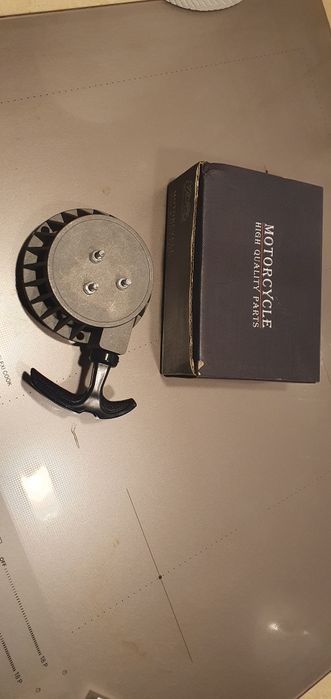 Szarpak do pokrywy silnika aluminiowy Mini Pocket NOWY