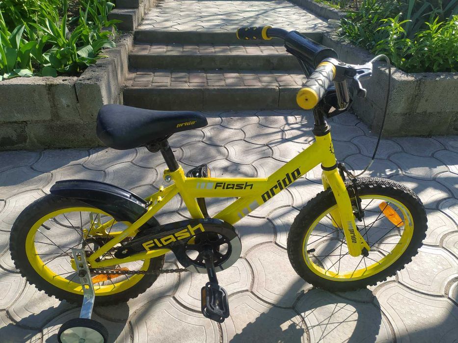 Дитячий велосипед Pride Flash