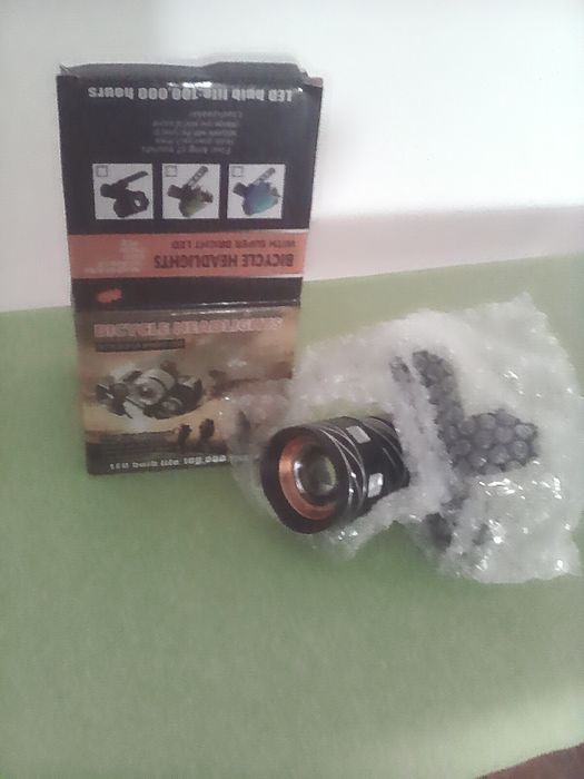 Lanterna de bicicleta usb led nova