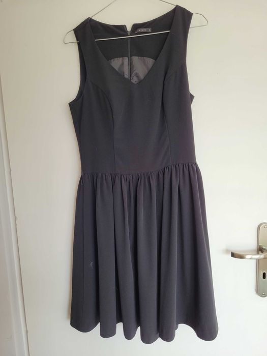 Sukienka mohito 36 S czarna rozkloszowana