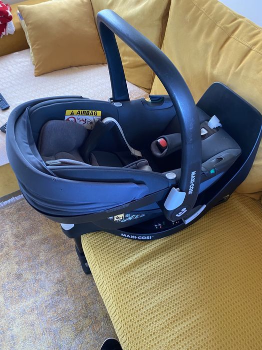 Carrinho bebé e ovo Maxicosi