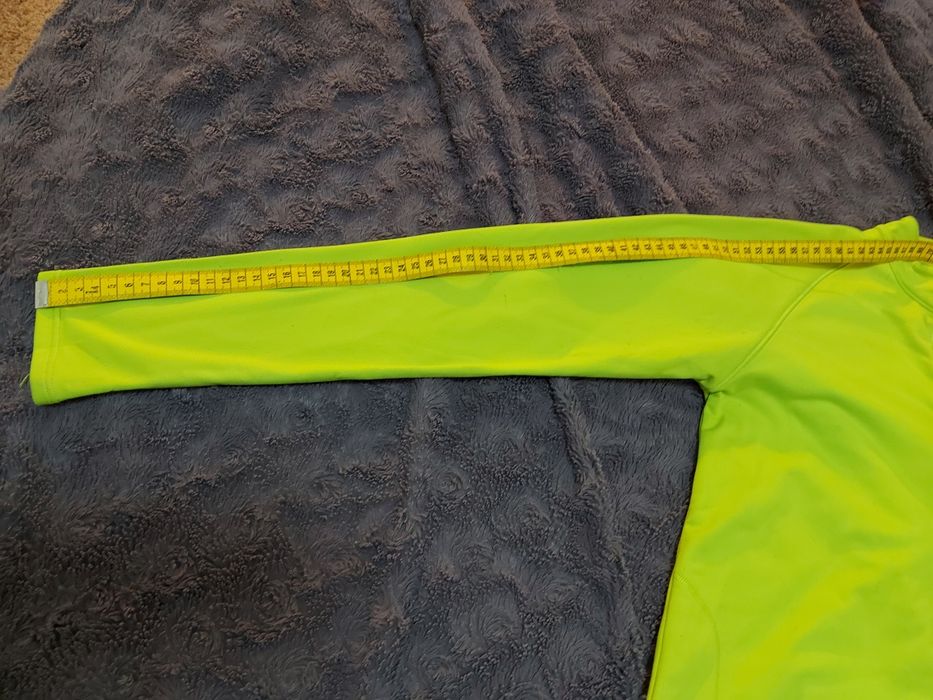 Bluza neonowa z puszkiem
