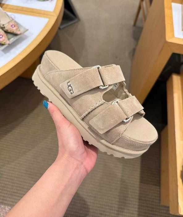 Сандалі UGG - РОЗПРОДАЖ останні пари