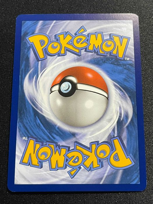 Carta Pokémon Regidrago 124/203 Evolving Skies
