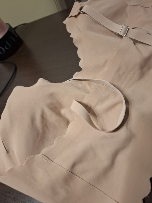 Stanik na kopach -topik M