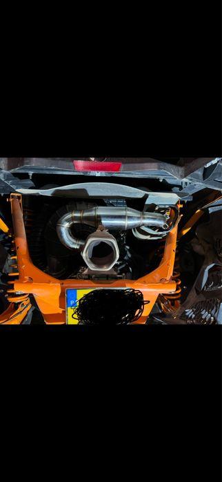 Escape Can Am Maverick