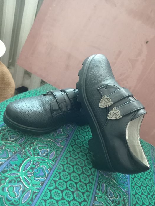 Туфли детские на девочку, натуральная кожа, почти новые