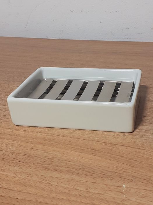 Ceramiczna mydelniczka stal nierdzewna