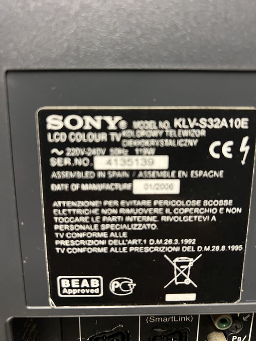 Tv Sony Bravia  KLV-S32A10E para peças, tem lcd partido.