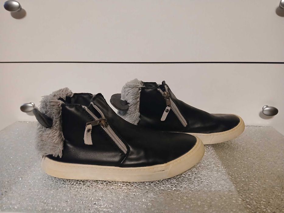 Reserved - Buty za kostkę z uszami królika - Czarny - damska 36