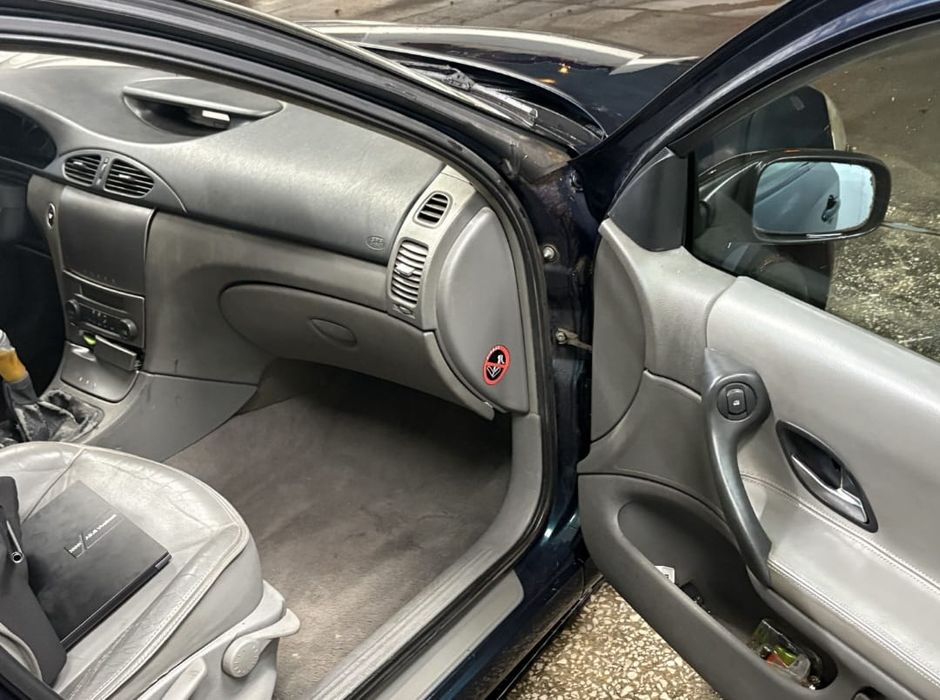 Renault laguna 1.6