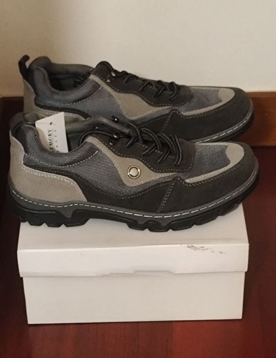 Sapatilhas/ Ténis Homen / 41