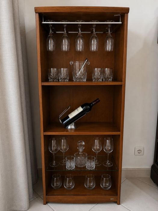 Bar aberto em madeira Pinho mel