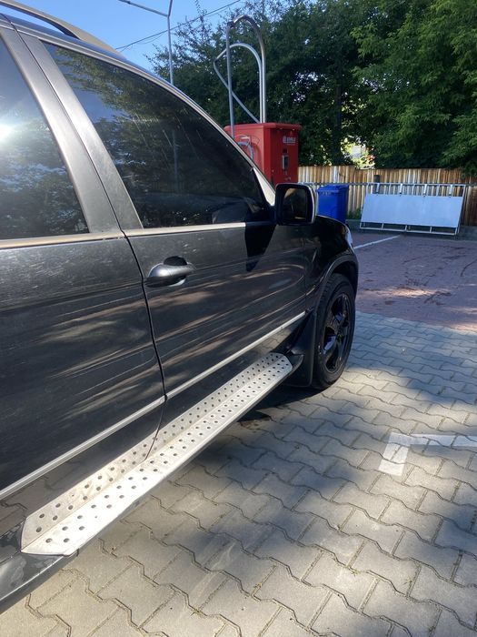Продам BMW X5 e53
